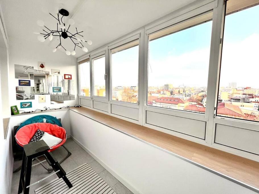 City View Studio In The Heart Of Bucharest Apartment Екстериор снимка