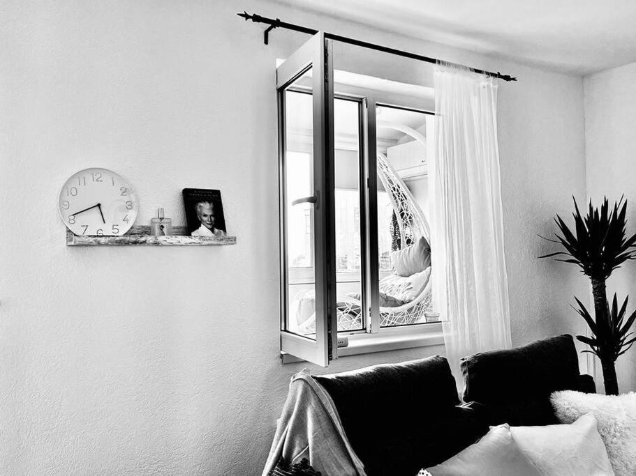 City View Studio In The Heart Of Bucharest Apartment Екстериор снимка
